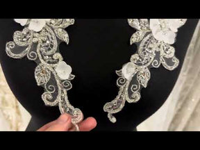 Appliques en dentelle perlée ivoire - T334