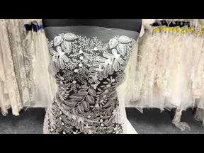 Dentelle brodée ivoire – Indispensable