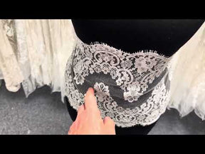 Galon dentelle de Chantilly ivoire pâle - Natasha