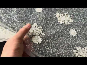 Tulle brodé de perles ivoire - EB1074