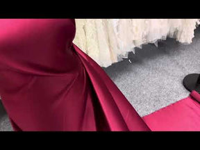 Satin duchesse en polyester bordeaux - Contessa