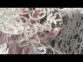 Dentelle cordée ivoire - P633