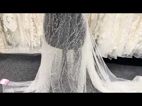 Tulle brodé de perles ivoire - EB1065