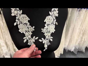 Appliques en dentelle perlée ivoire - T69