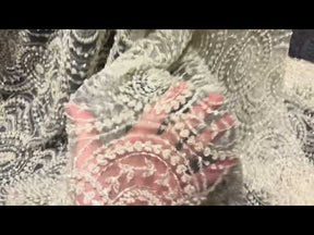 Dentelle perlée ivoire années 1920 - Attirante