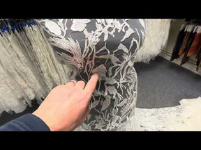 Dentelle brodée ornée de sequins ivoire - Kiora