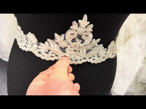 Garniture en dentelle festonnée ivoire - T803