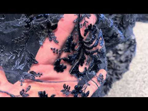 Velours marine brodé de dentelle - Madina