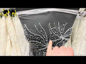 Tulle brodé de perles ivoire - EB1087