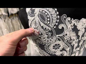Applique en dentelle ivoire cordée - Aquilegia