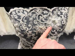 Dentelle perlée ivoire - P992