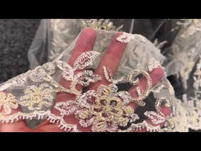 Dentelle Perlée Champagne - Chloé