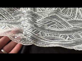 Tulle brodé de perles ivoire - EB1056