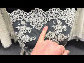 Dentelle de mariage ivoire cordée - P449
