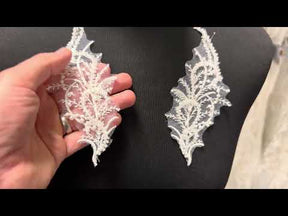 Appliques de dentelle perlée ivoire - MT4012
