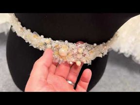 Bordure perlée et à sequins ivoire 3D - T351