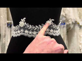 Bordure en dentelle ivoire - T52