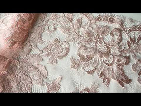 Dentelle de Chantilly Rose - P165