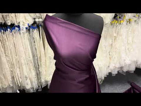 Satin duchesse en polyester lycra prune - P83