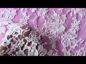 Dentelle de Mariée Chantilly Ivoire - Merlina