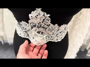 Dentelle perlée ivoire - T393