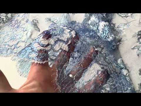 Dentelle Chantilly imprimée bleue - P191
