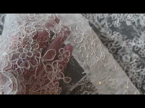 Dentelle ivoire à cordons et paillettes - Muffin