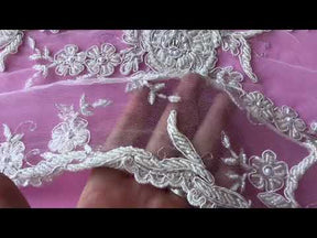 Dentelle perlée ivoire à prix réduit - Pamela