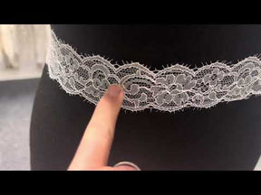 Bordure en dentelle ivoire chantilly - Imogen