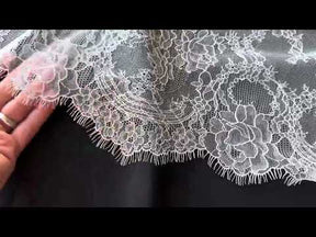 Dentelle Chantilly ivoire - Camden