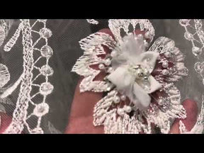 Dentelle Perlée Ivoire – Simone
