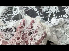 Dentelle de Chantilly ivoire - Banilto