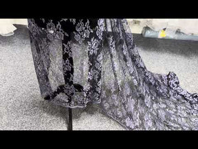 Dentelle Chantilly Raisin & Noire - P176