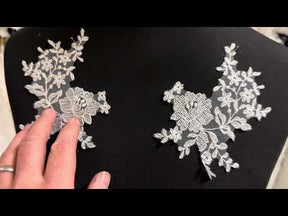 Appliques en dentelle ivoire ornées - MT8004