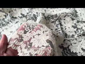 Dentelle de mariée cordée ivoire foncé - P379