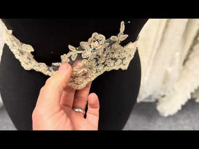 Bordure à perles et sequins cordonnés champagne/argent - T204