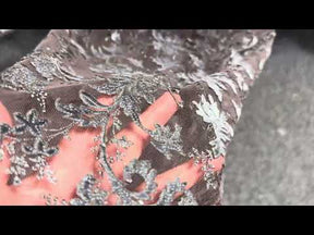 Dentelle brodée en velours gris - Madina