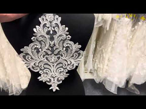 Applique en dentelle à sequins ivoire - AP 247