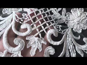 Dentelle à treillis perlée ivoire - Zorb 