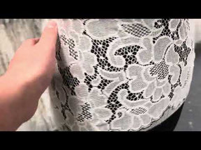 Bordure en dentelle Chantilly ivoire - Patsy