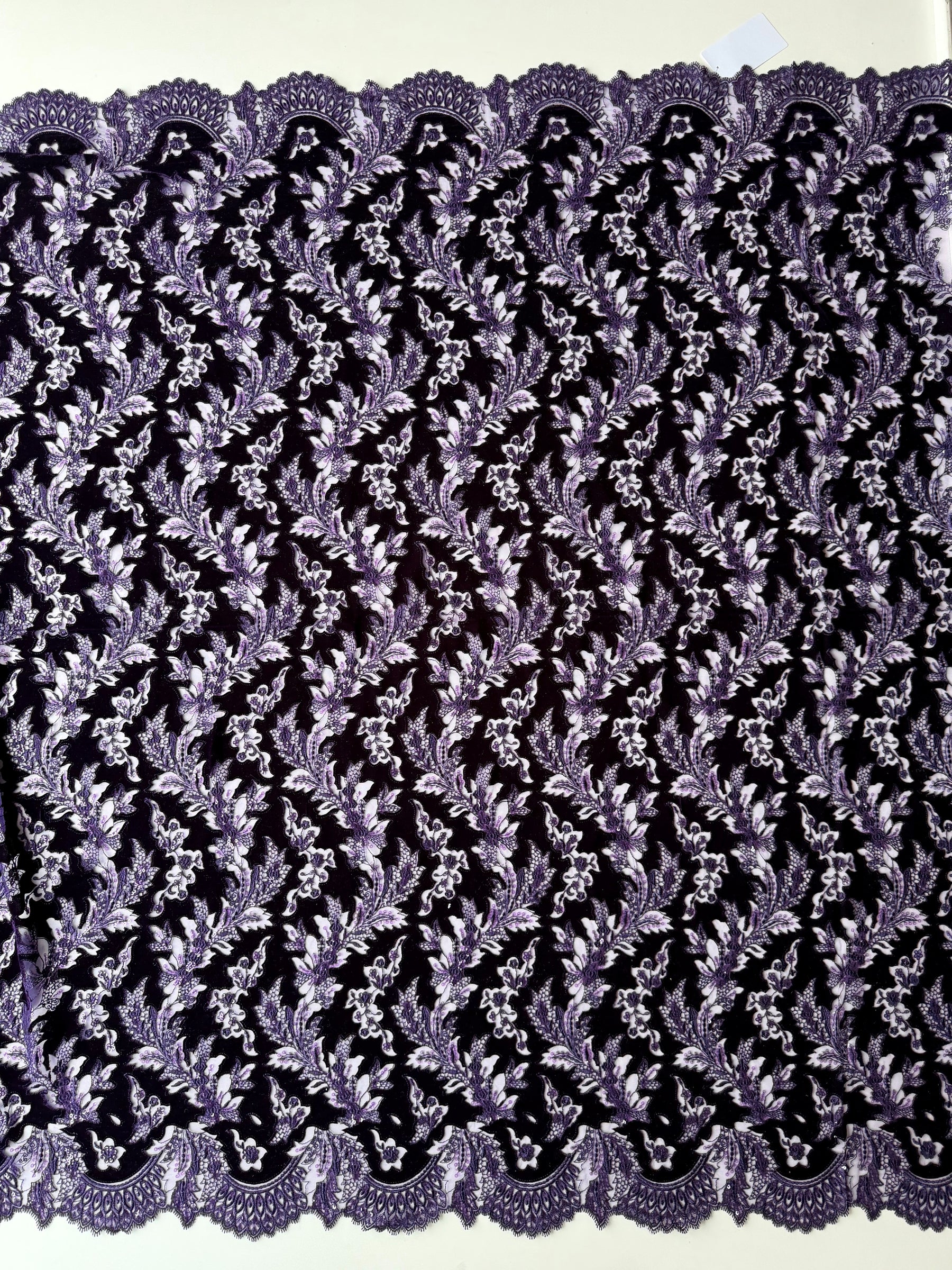 Dentelle en velours 3D violette - EB3023