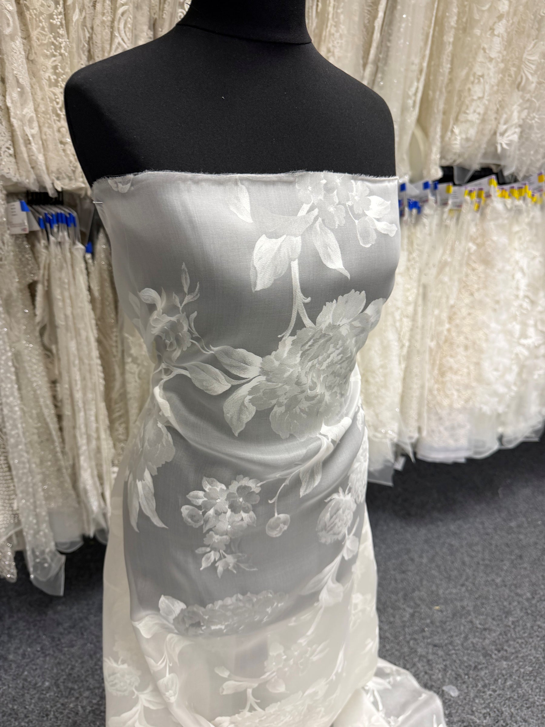 Organza satin imprimé ivoire - Ari