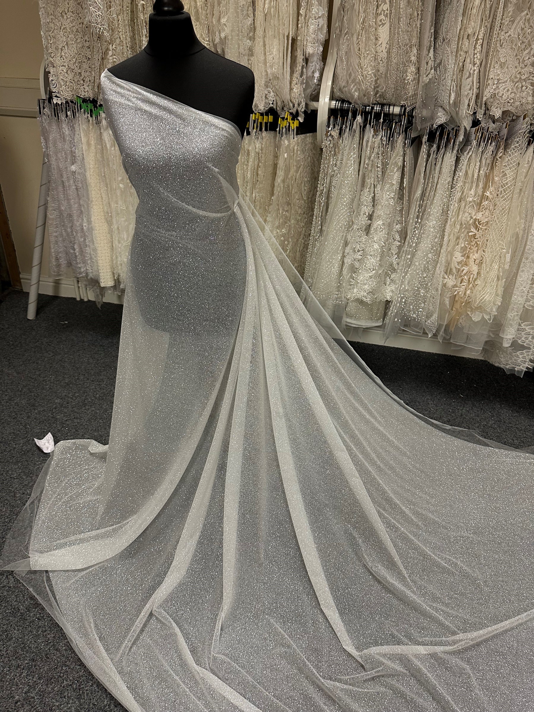 Tulle pailleté porcelaine - Brillant