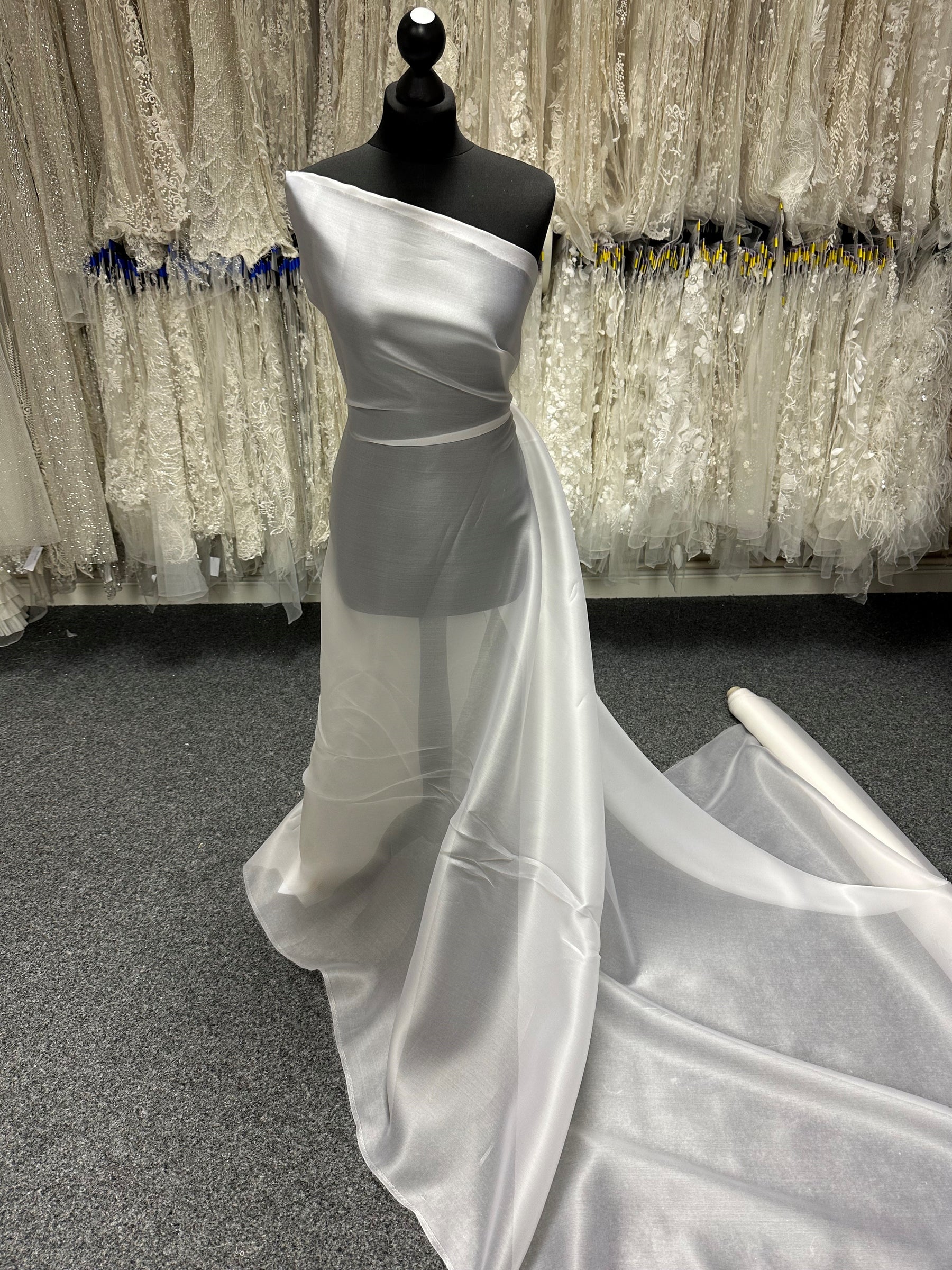 Organza de satin de soie blanc - P771