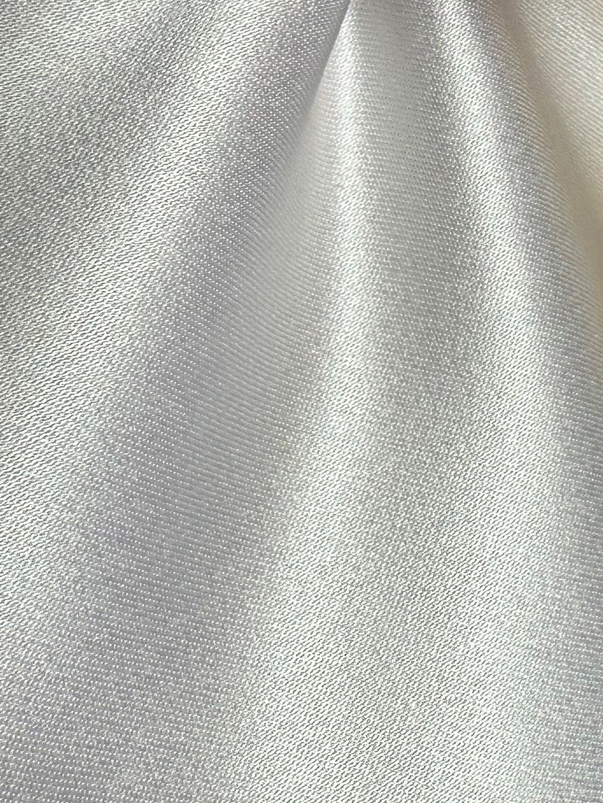 Satin de polyester argenté - Canada