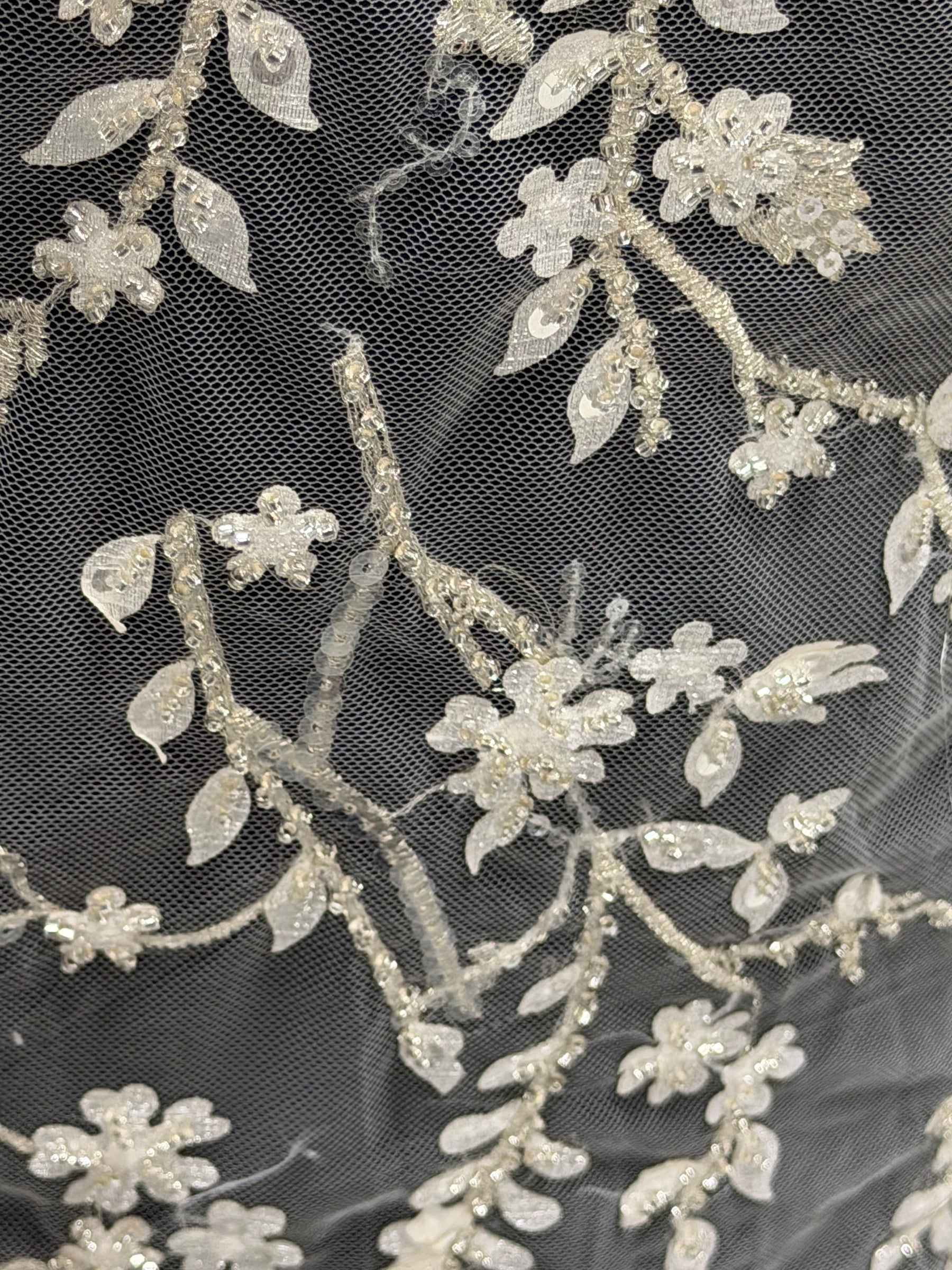 Dentelle brodée Ivoire/Argent - EB1073