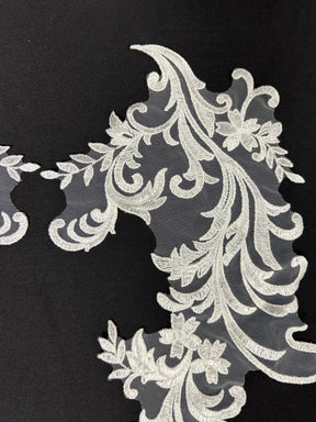 Appliques de dentelle brodée ivoire - AP 245