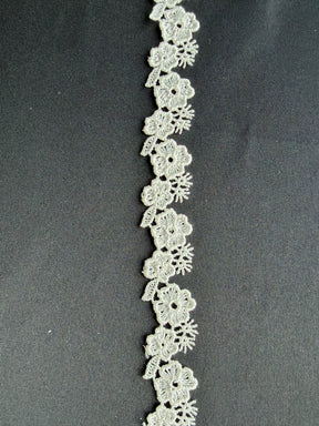 Bordure en dentelle guipure ivoire - T711