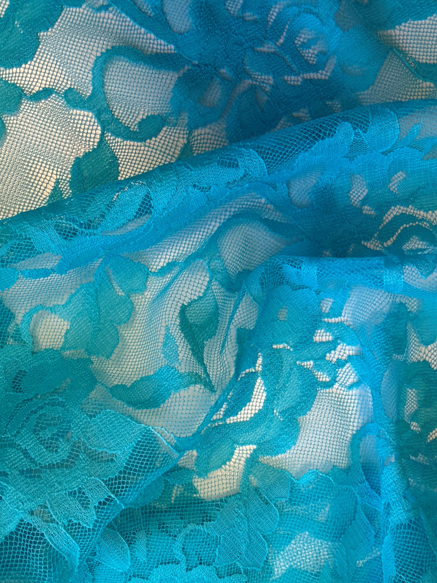 Dentelle Raschel extensible turquoise – Matina