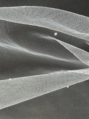 Tulle blanc orné de strass - Crystal Victoria (CF)